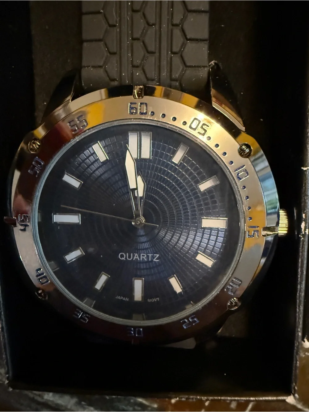 Avon Men's Blue and Black Quartz Watch with Silicone Strap NIB